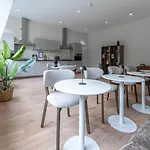 Ferienhaus Affordable Private Near