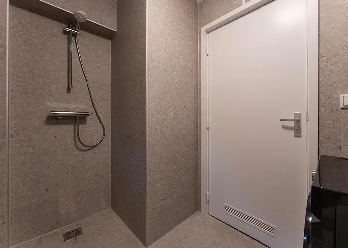 Σπίτι διακοπών Affordable Private Near Τίλμπουργκ